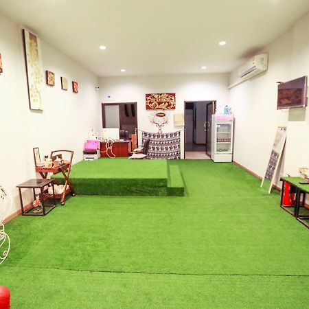 The Sun Hostel Τσιάνγκ Μάι Εξωτερικό φωτογραφία