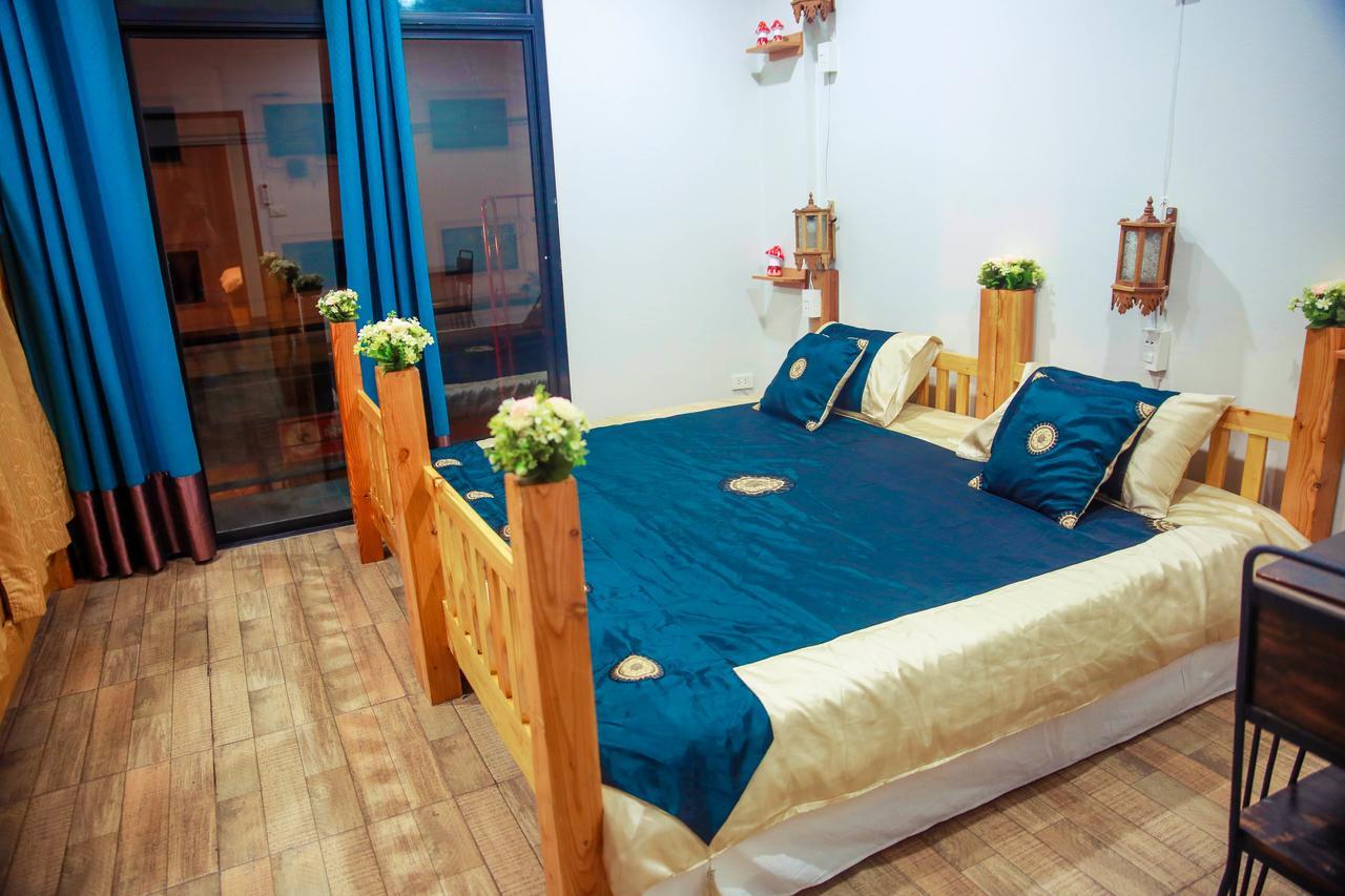 The Sun Hostel Τσιάνγκ Μάι Εξωτερικό φωτογραφία