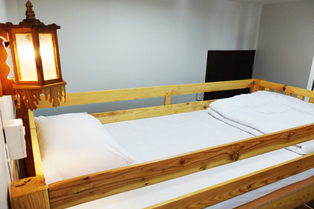 The Sun Hostel Τσιάνγκ Μάι Εξωτερικό φωτογραφία