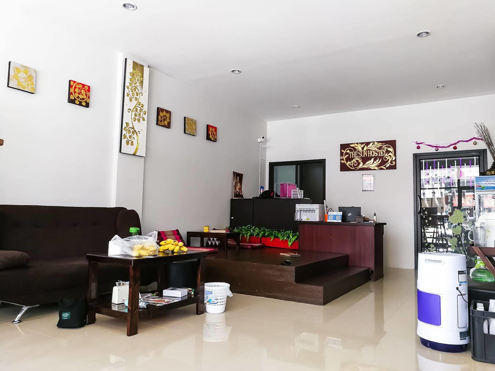 The Sun Hostel Τσιάνγκ Μάι Εξωτερικό φωτογραφία